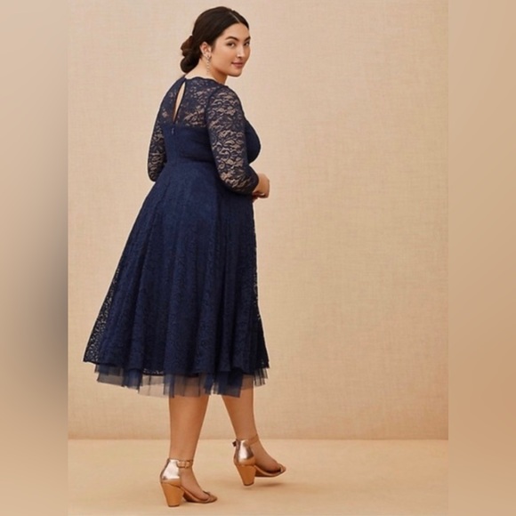 Torrid NWT Lace MIDI special occasion dress - Picture 2 of 5